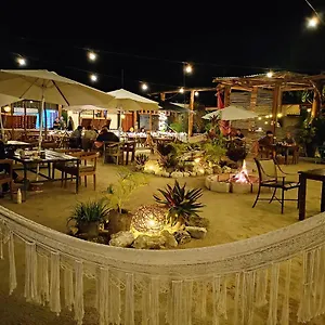 The - Food, Drinks And Transportation To The And Cenotes Ostello Tulum